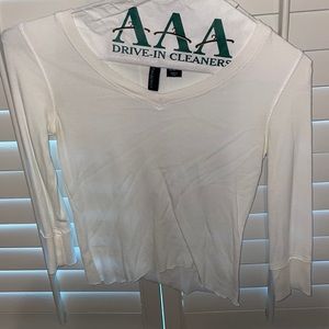 White quarter sleeve